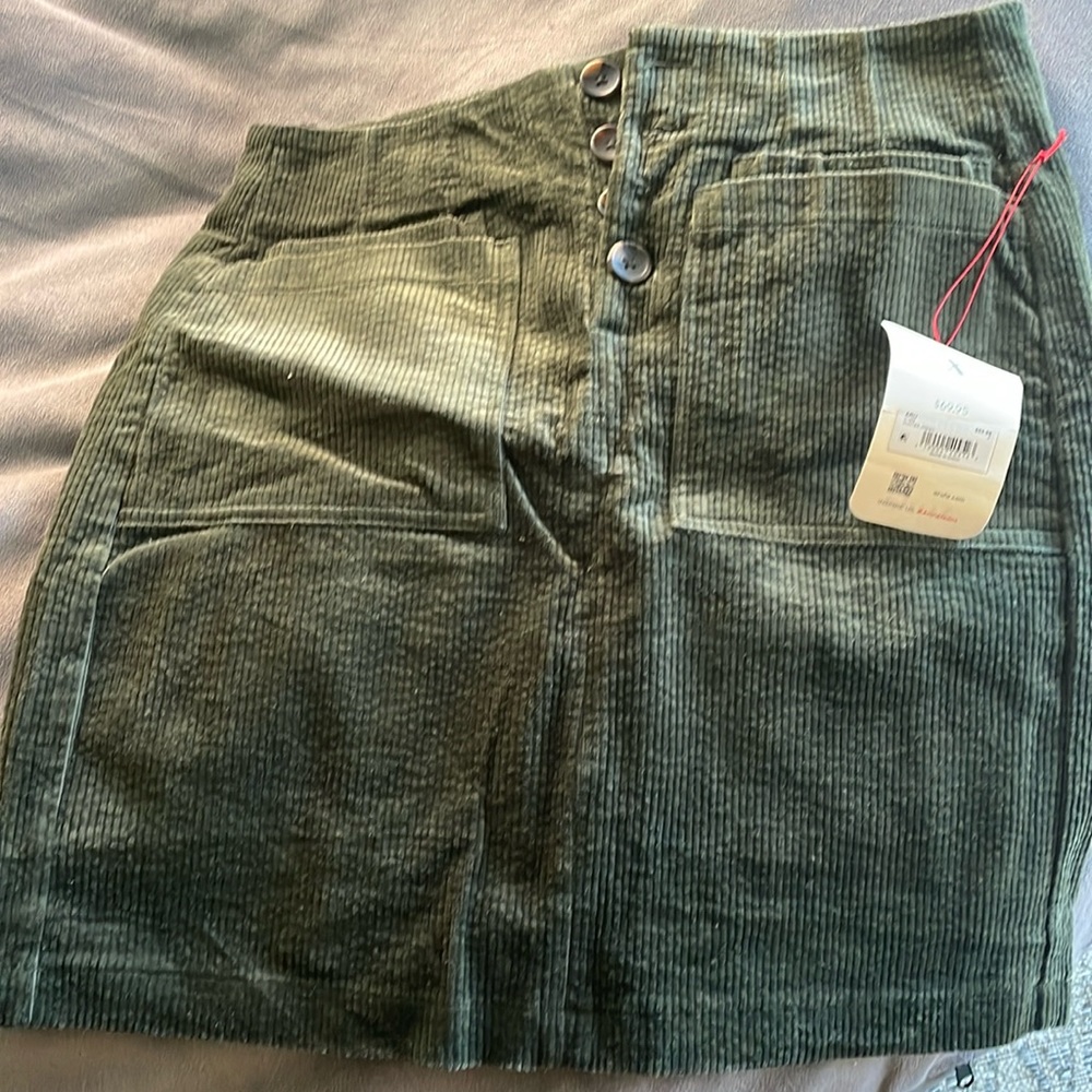 Arula green skirt, XL